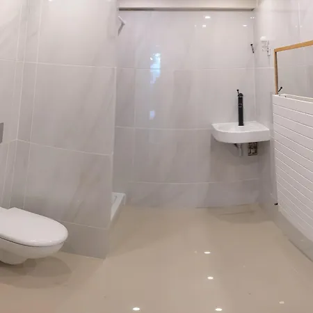 Apartamento House 20 Min From Paris By Metro, Free Parking Créteil Exterior foto
